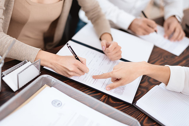 遭丈夫與婆婆夾擊！媳婦不忍了月子做完秒提離婚