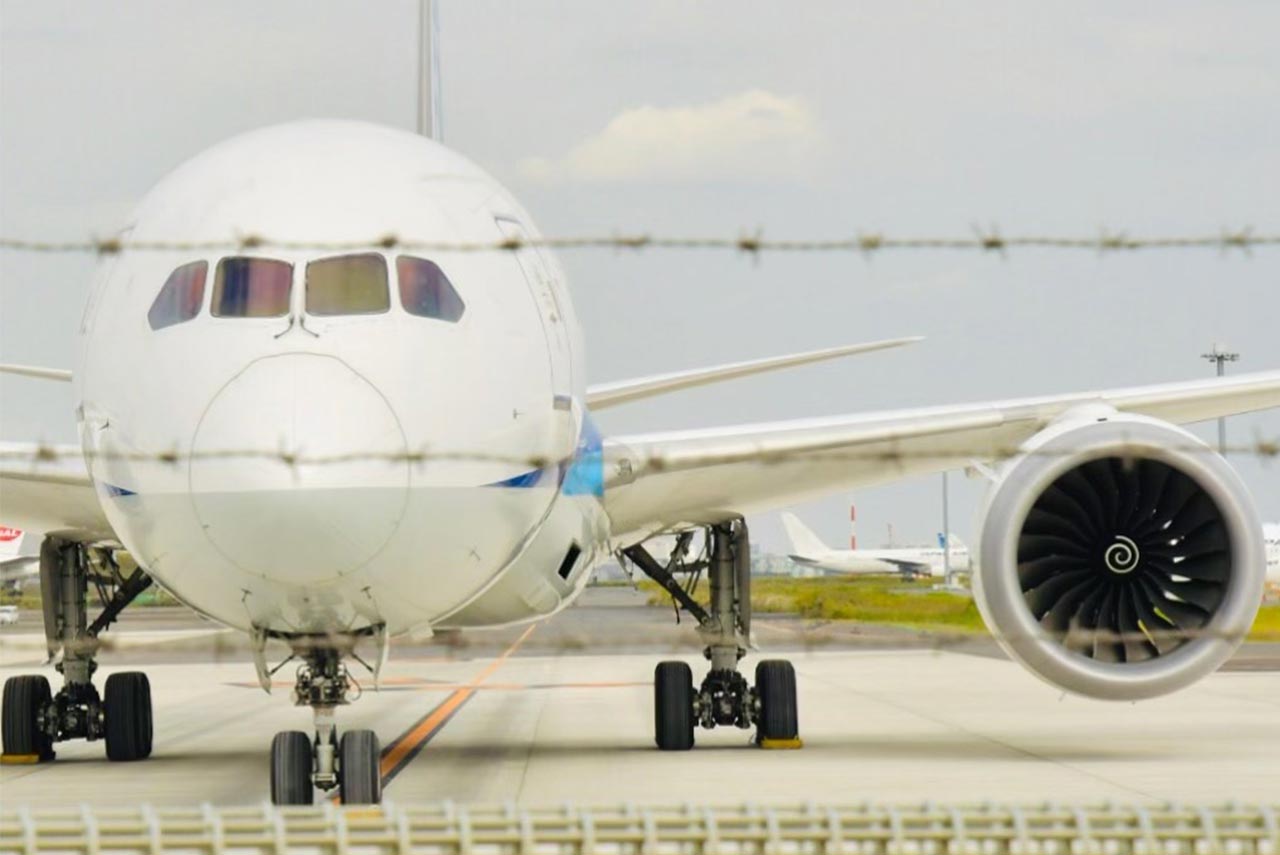 長榮航空再遭點名！已婚機師無視防疫落地狂約炮，專家憂防疫恐早出現漏洞