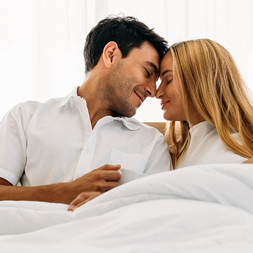 牙醫偕舊情人上摩鐵,「取暖」未脫衣判免賠